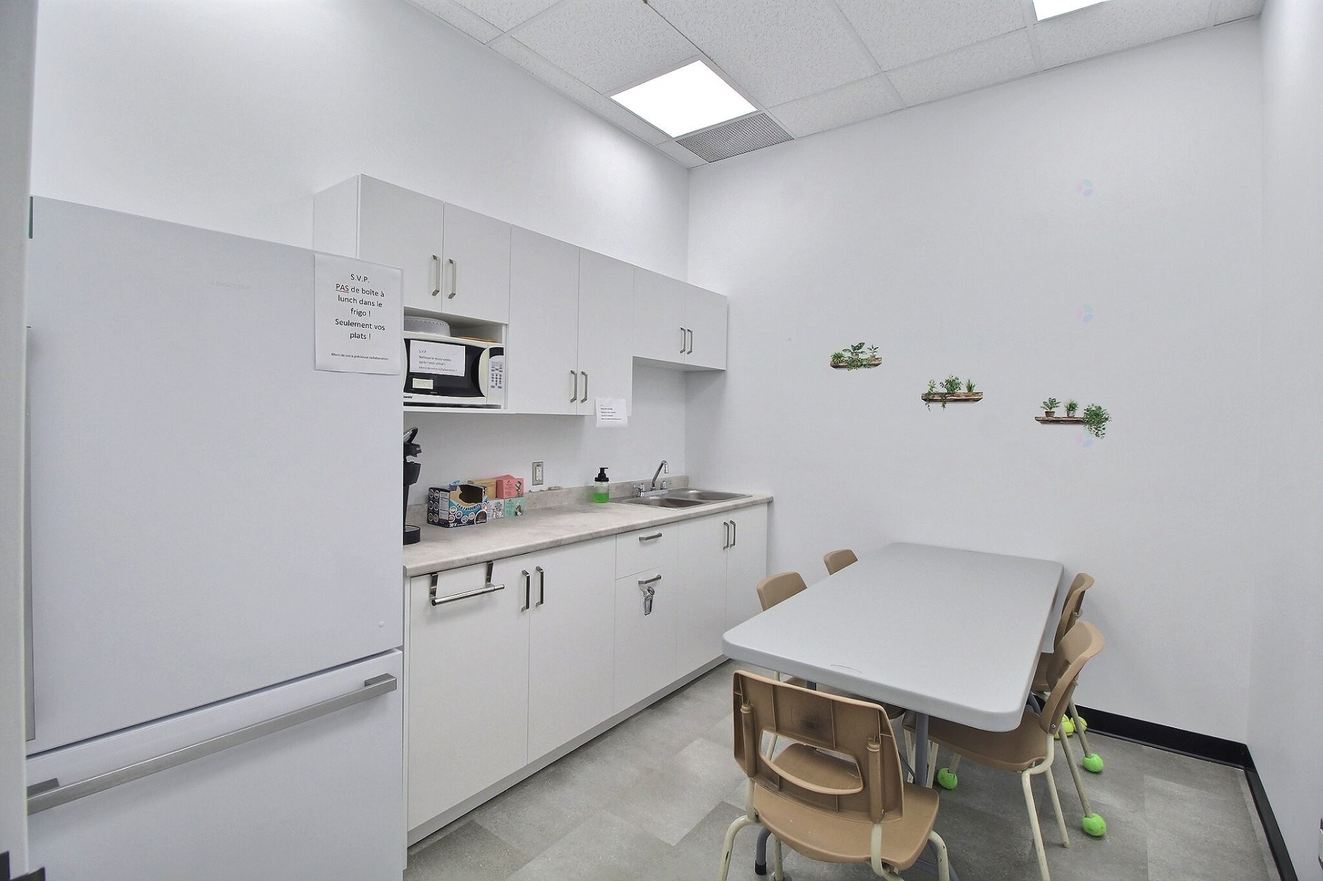 Cuisinette - 15-1500 Ch. Sullivan, Val-D'Or, QC - Indoor