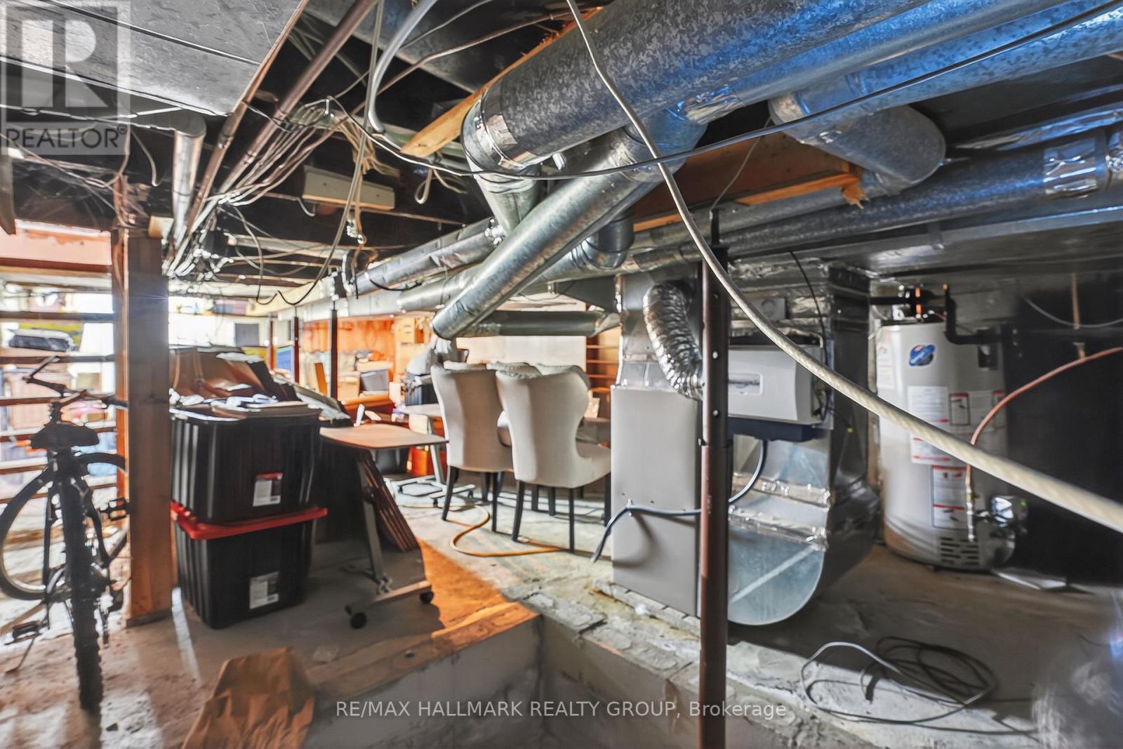 425 Echo Drive, Ottawa, ON - Indoor Photo Showing Basement