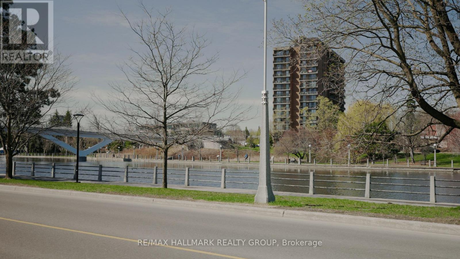 425 Echo Drive, Ottawa, ON - Outdoor