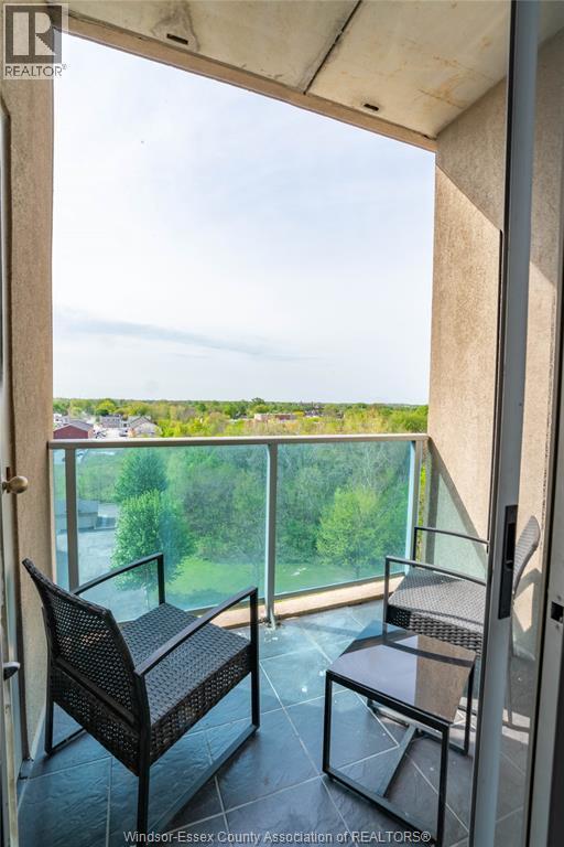 1225 Riverside Unit# 710, Windsor, ON - Outdoor With Exterior