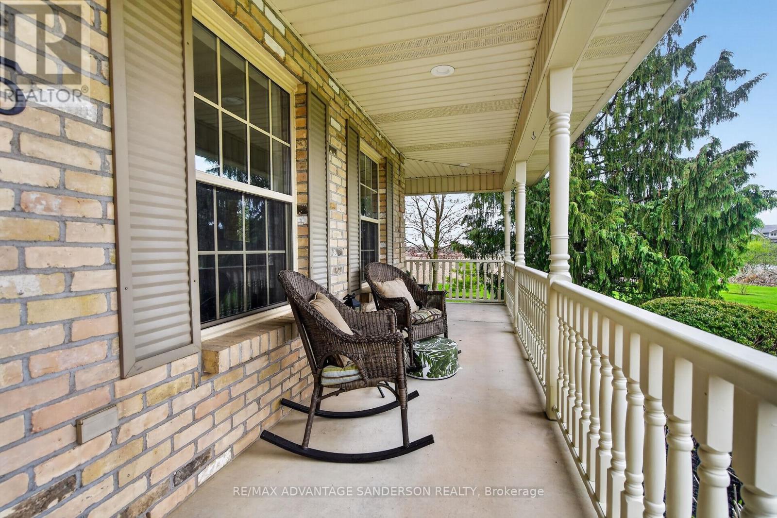 975 Sunningdale Road W, London North (North S), ON