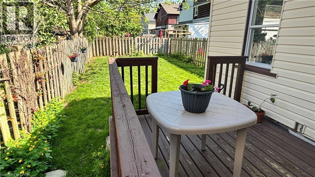 30 Victoria Avenue, Cambridge, ON - Outdoor With Deck Patio Veranda With Exterior