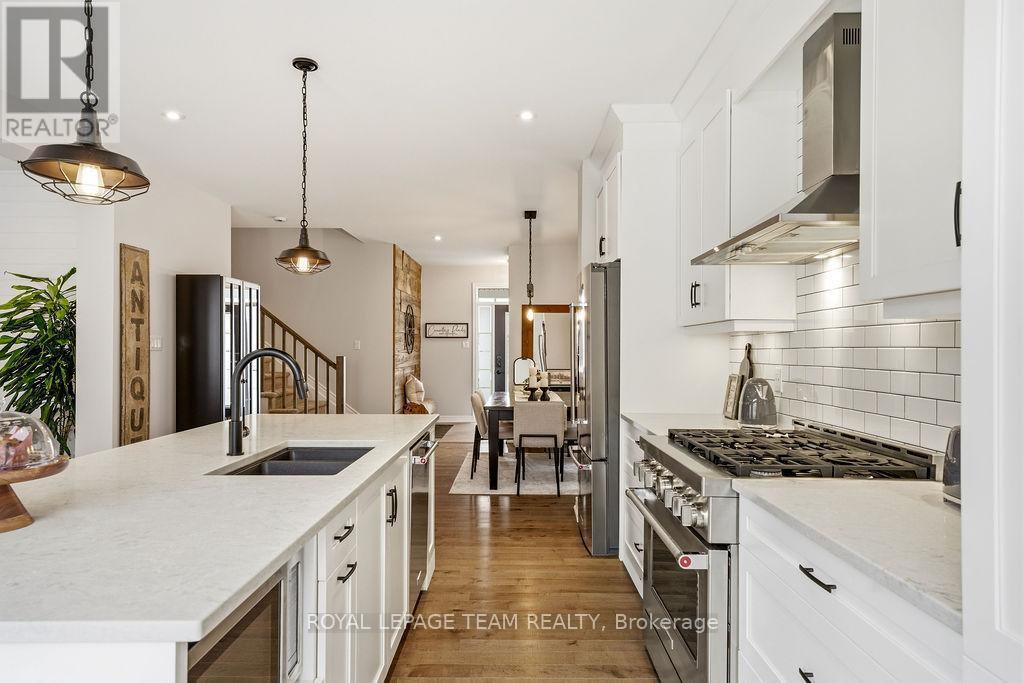 91 Cantle Crescent, Ottawa, ON