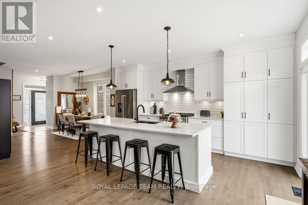 91 Cantle Crescent, Ottawa, ON