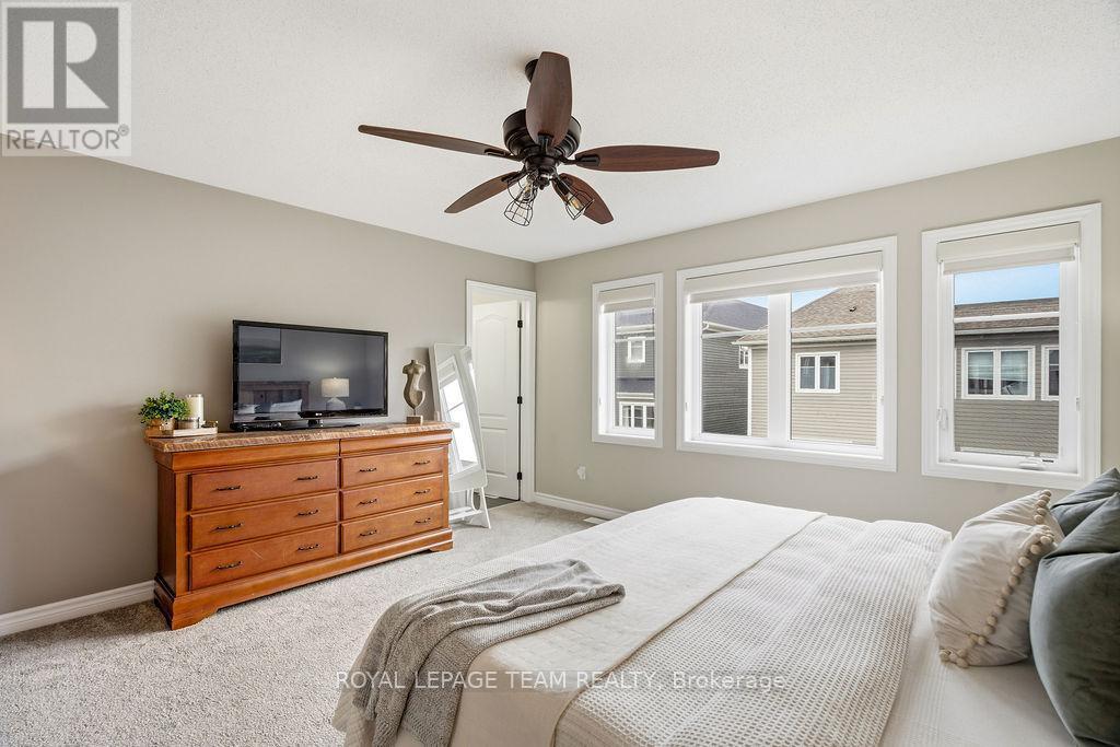 91 Cantle Crescent, Ottawa, ON