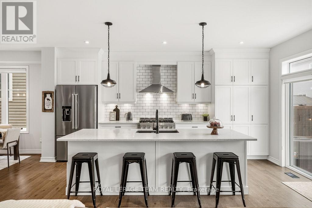 91 Cantle Crescent, Ottawa, ON