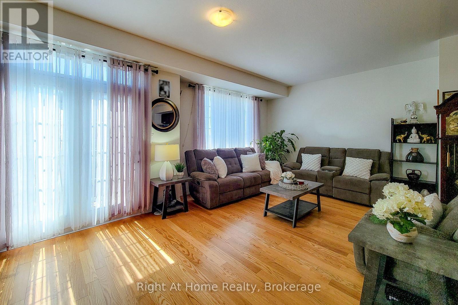 3 Norwich Crescent, Haldimand, ON