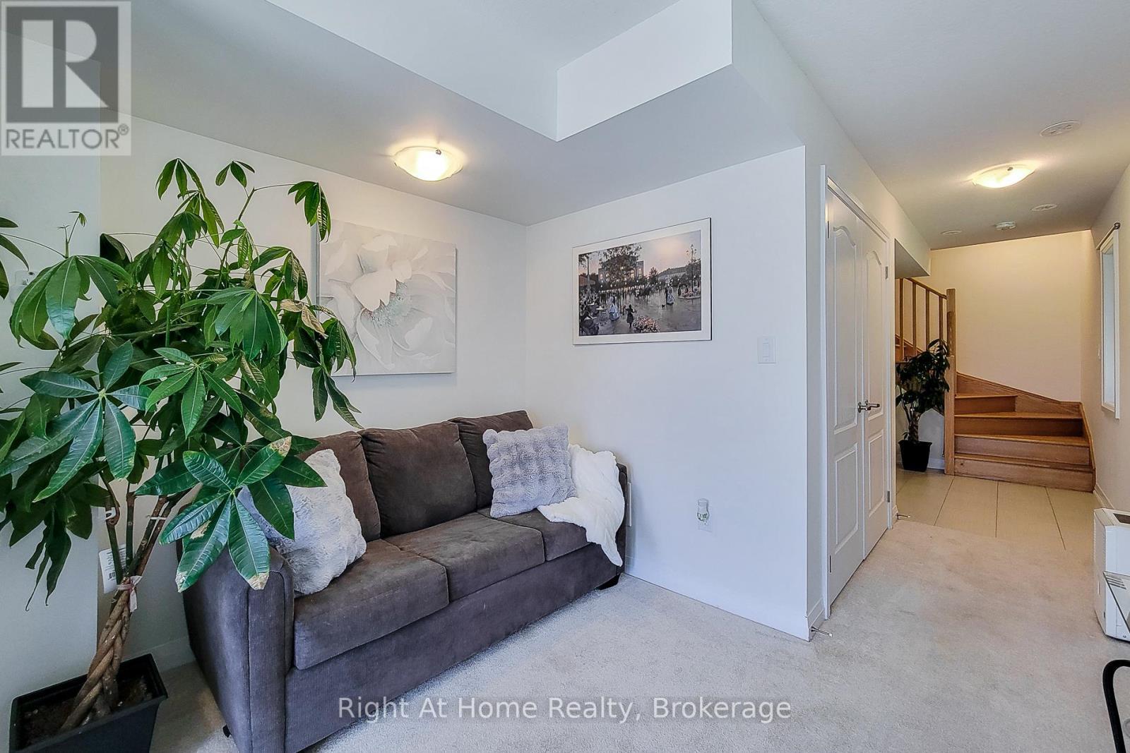 3 Norwich Crescent, Haldimand, ON