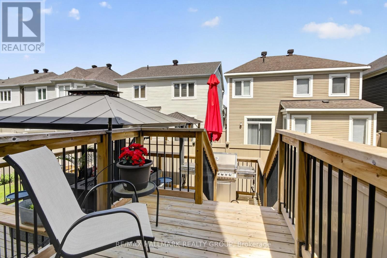 33 Summitview Drive, Ottawa, ON