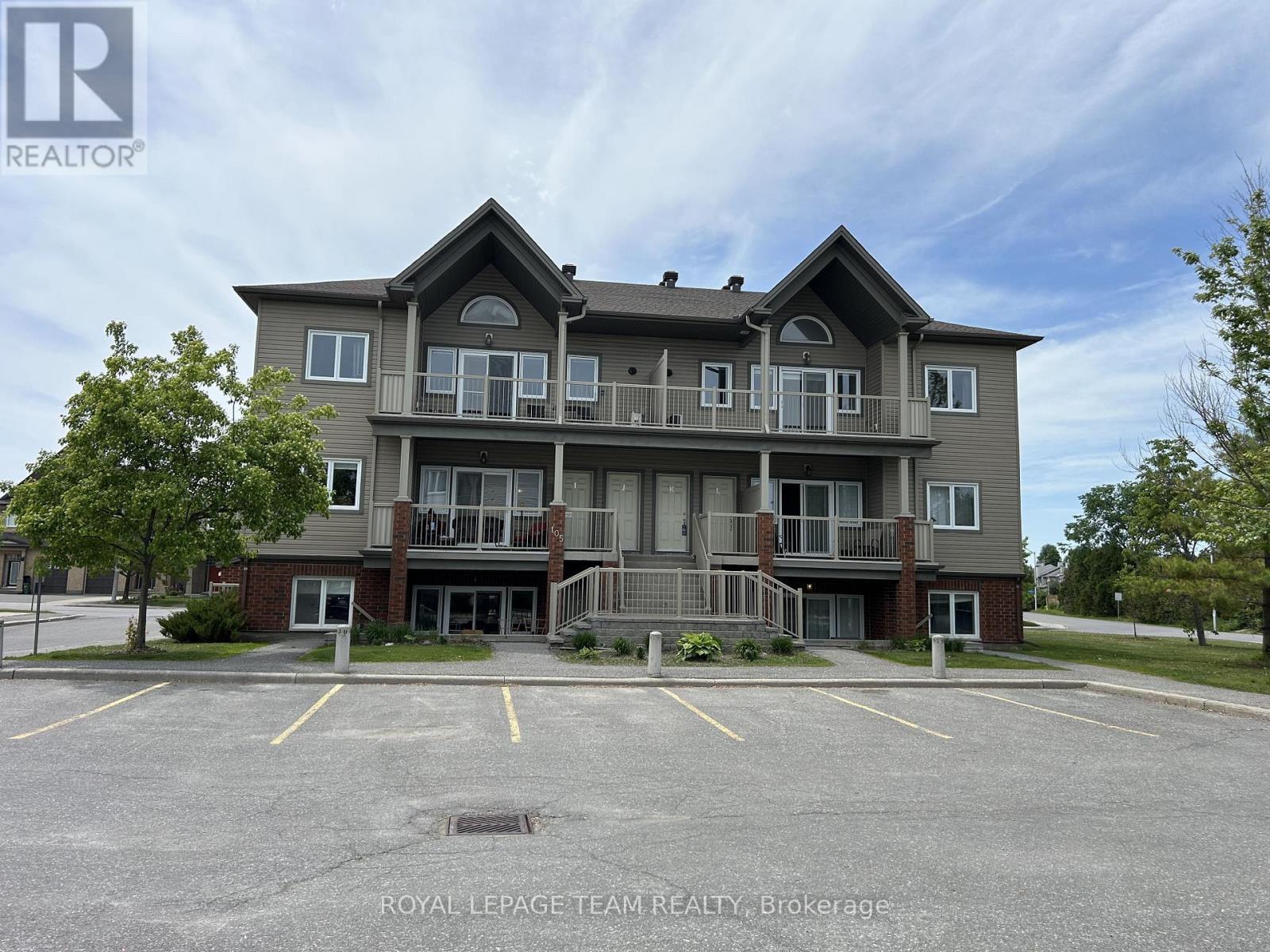 H - 105 Fraser Fields Way, Ottawa, ON