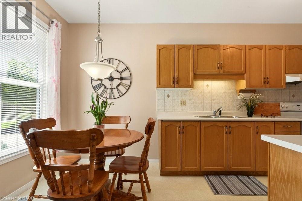 20 Kitty Murray Lane Unit# 11, Ancaster, ON