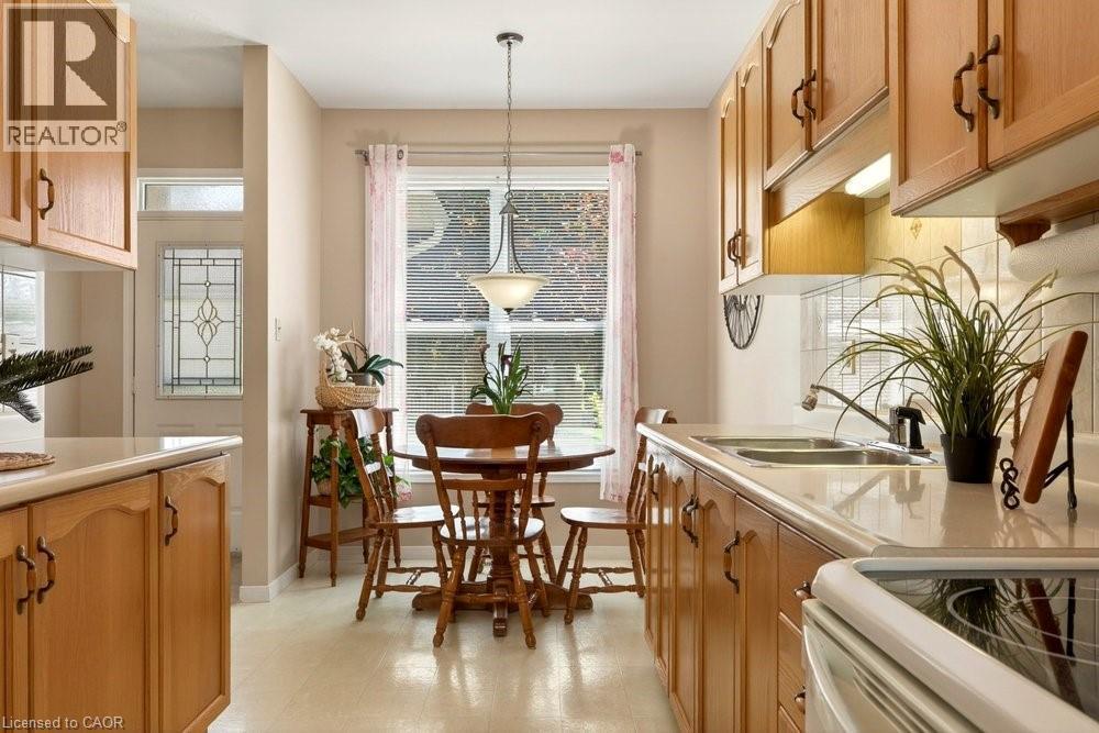 20 Kitty Murray Lane Unit# 11, Ancaster, ON