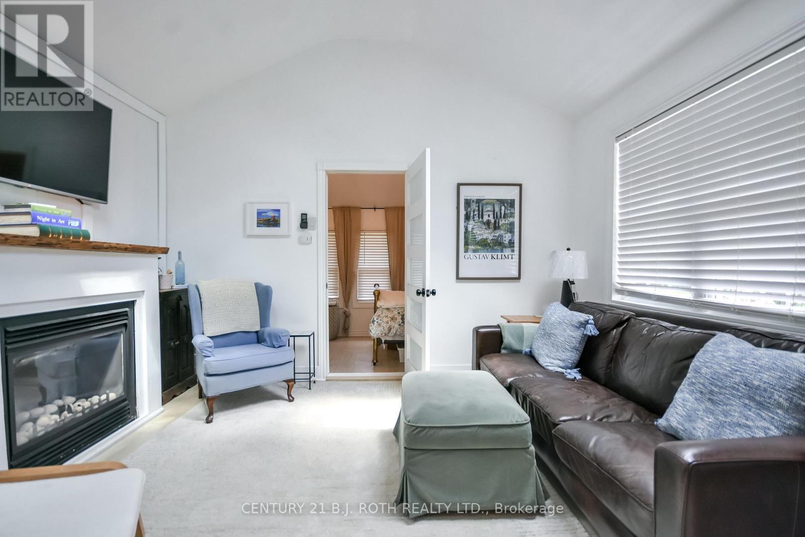 203 Southview Road, Barrie, ON