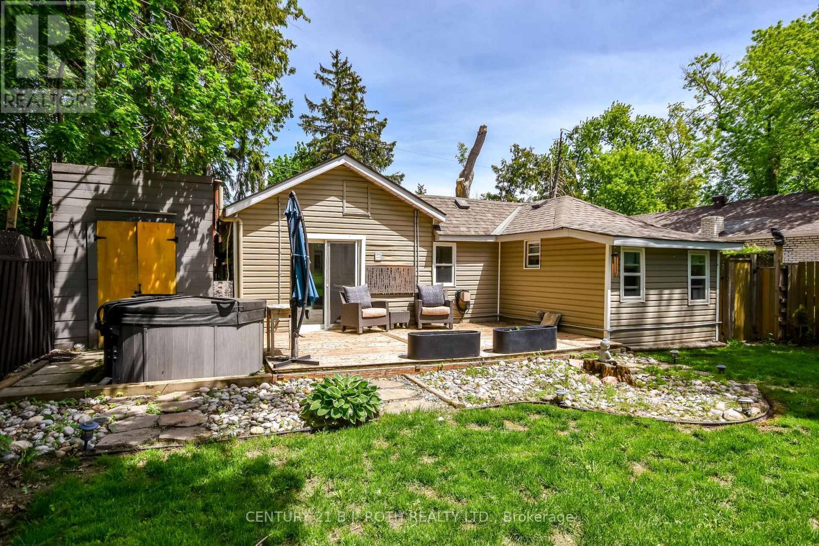203 Southview Road, Barrie, ON