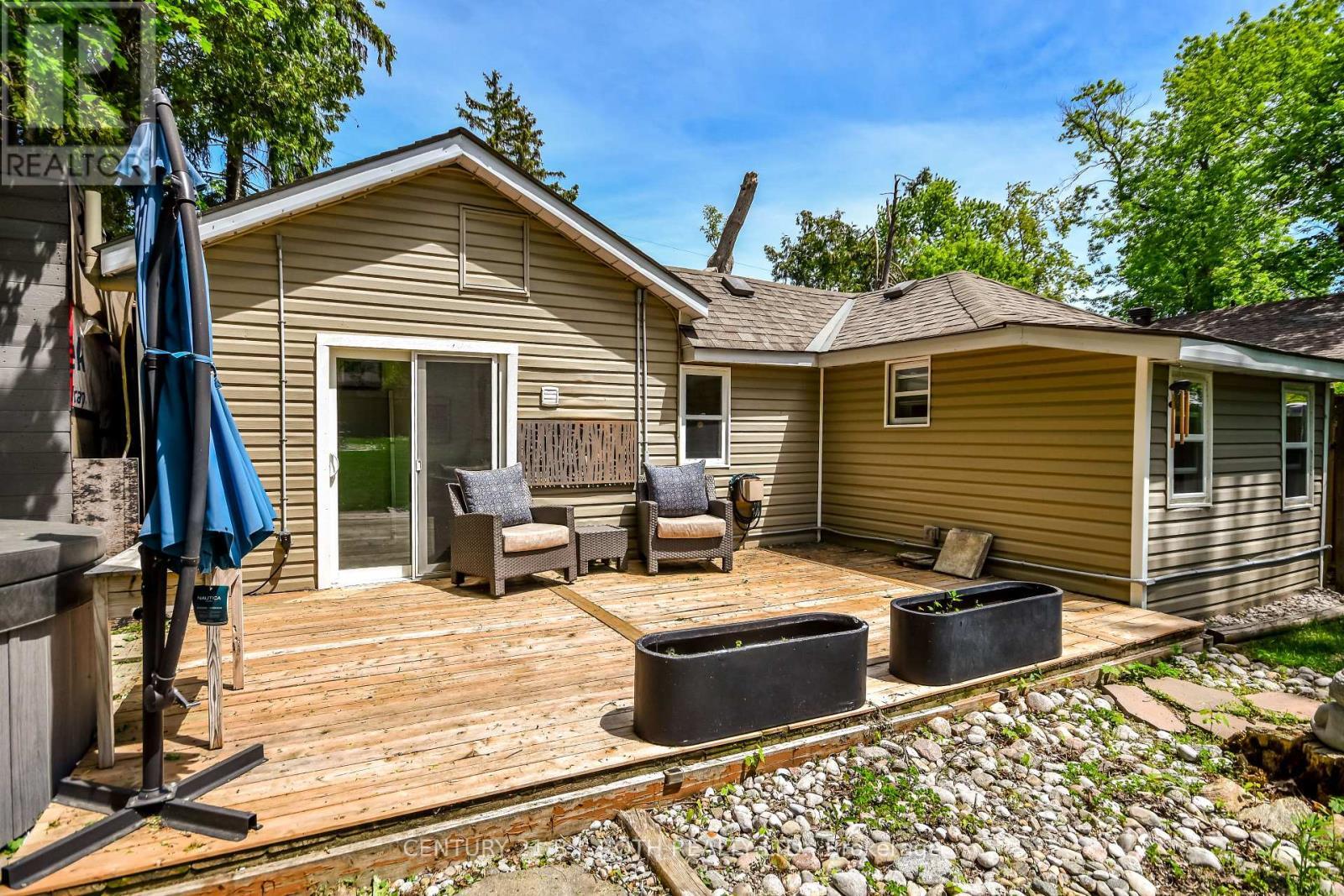 203 Southview Road, Barrie, ON