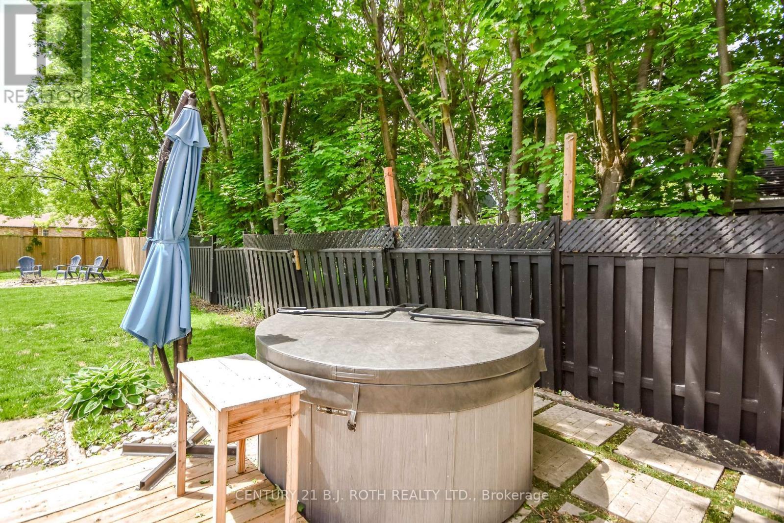203 Southview Road, Barrie, ON