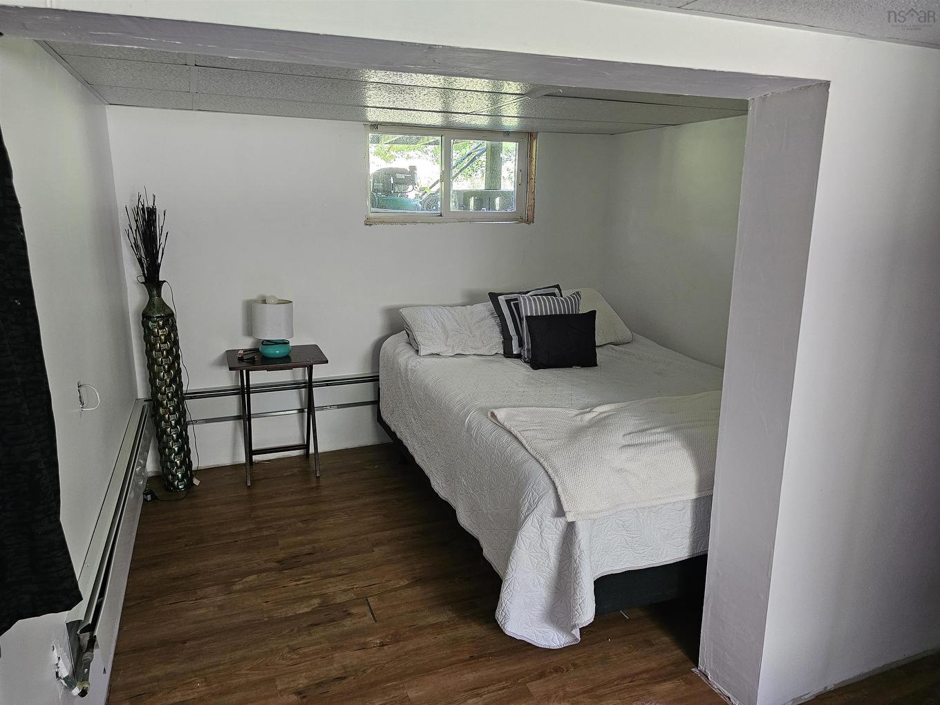 1349 Georges River Road, Georges River, NS - Indoor Photo Showing Bedroom