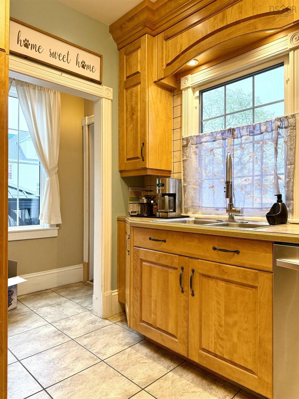 52 Rupert Street, Amherst, NS