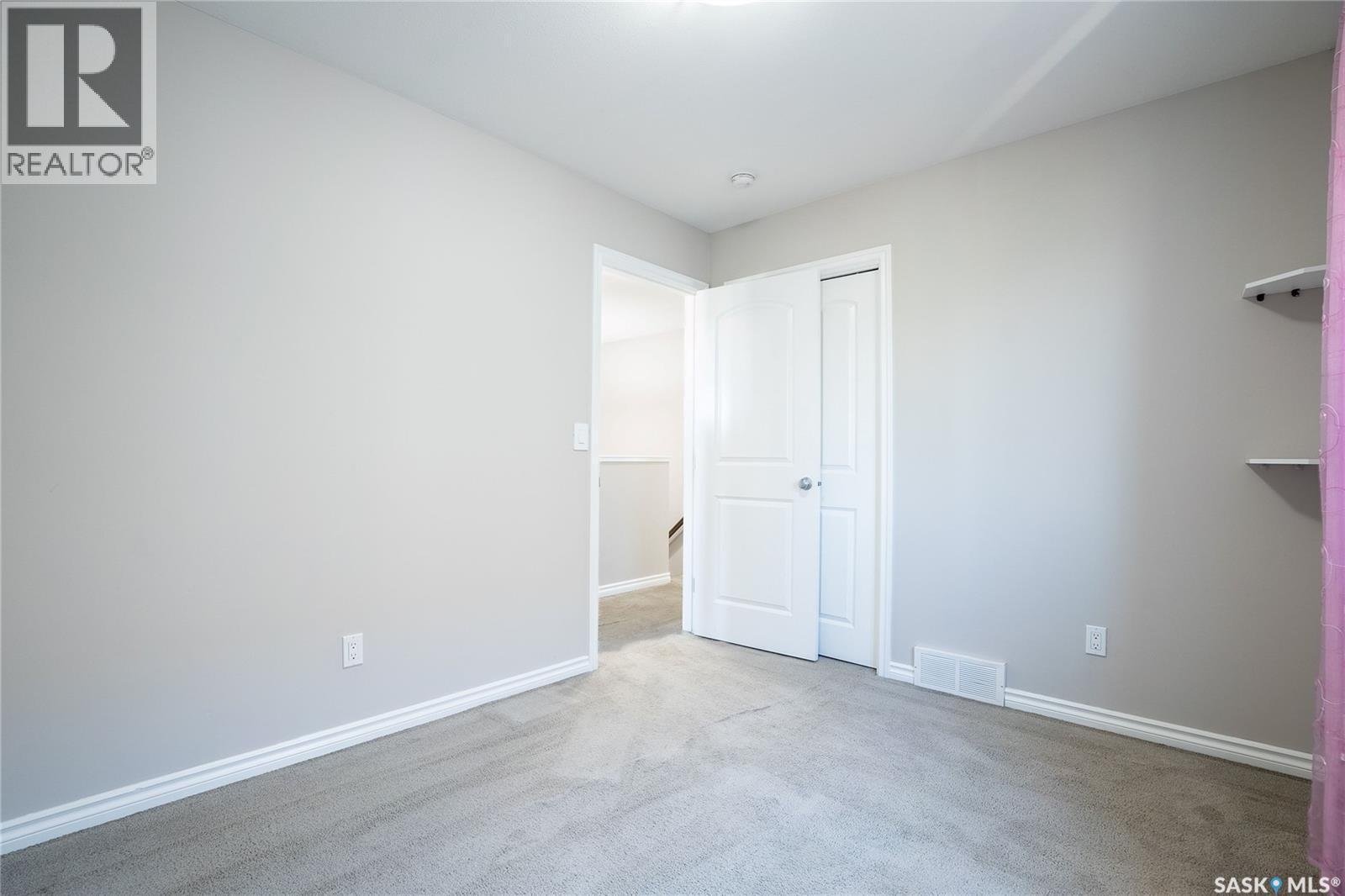334 Dickson Crescent, Saskatoon, SK