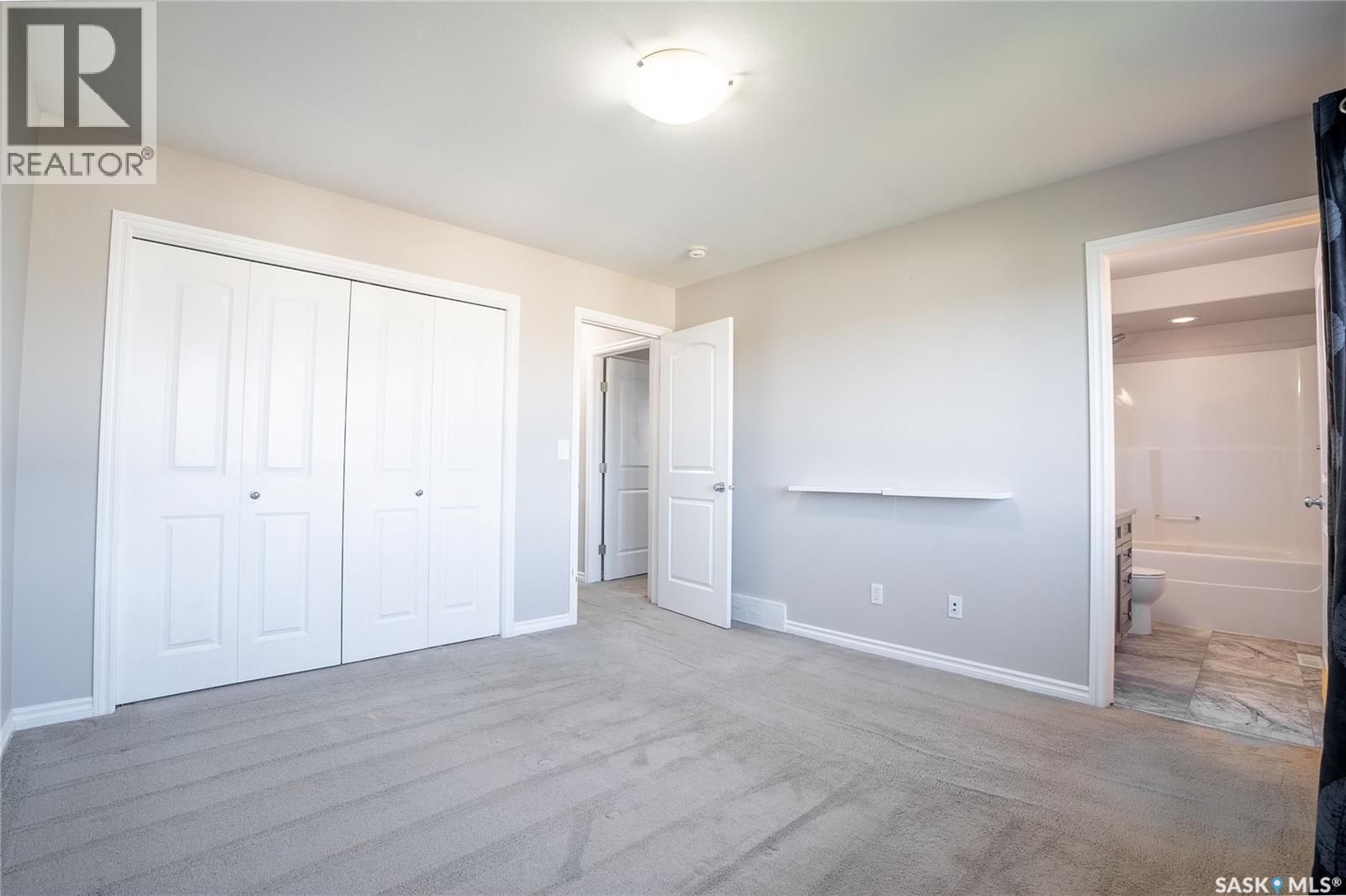 334 Dickson Crescent, Saskatoon, SK