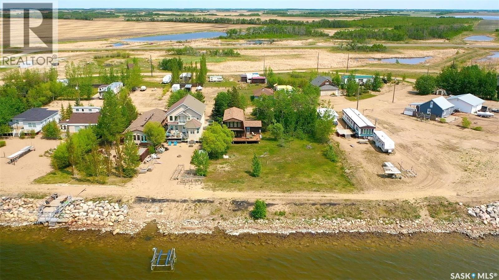 118-119 Murray Crescent, Fishing Lake, SK