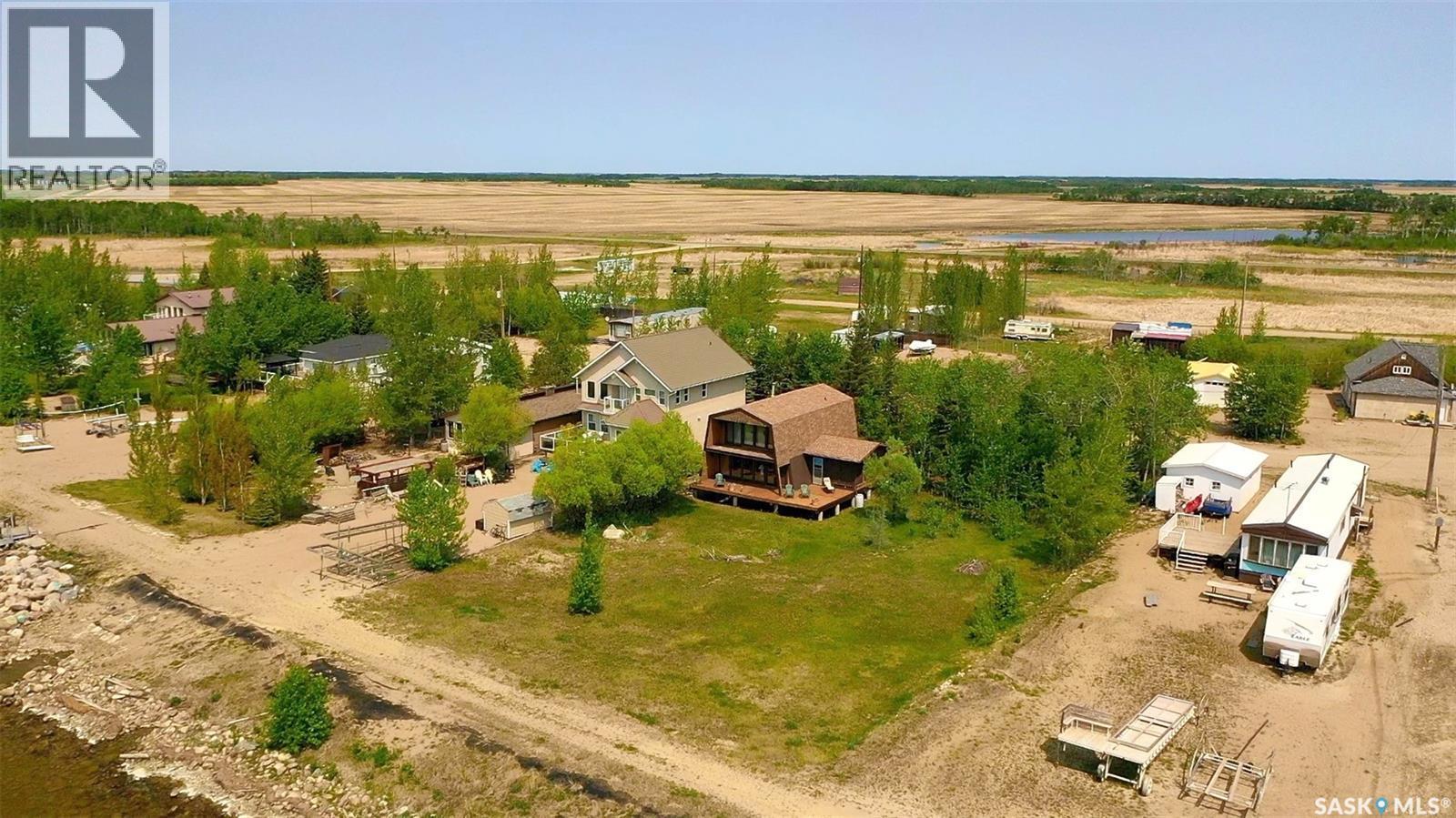 118-119 Murray Crescent, Fishing Lake, SK