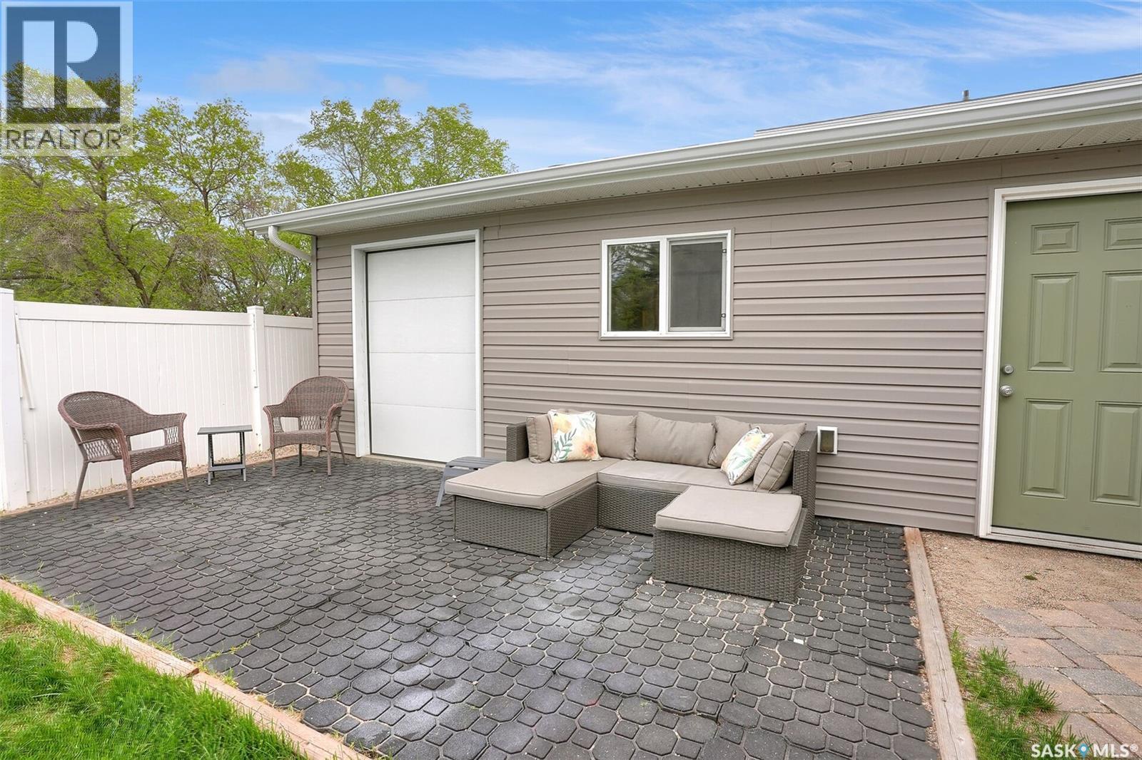 28 Pleasantview Bay, Regina, SK