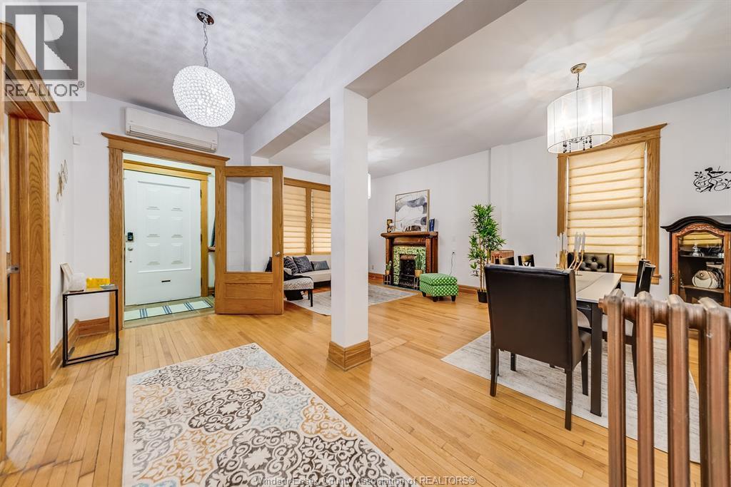 961 Ouellette Avenue, Windsor, ON