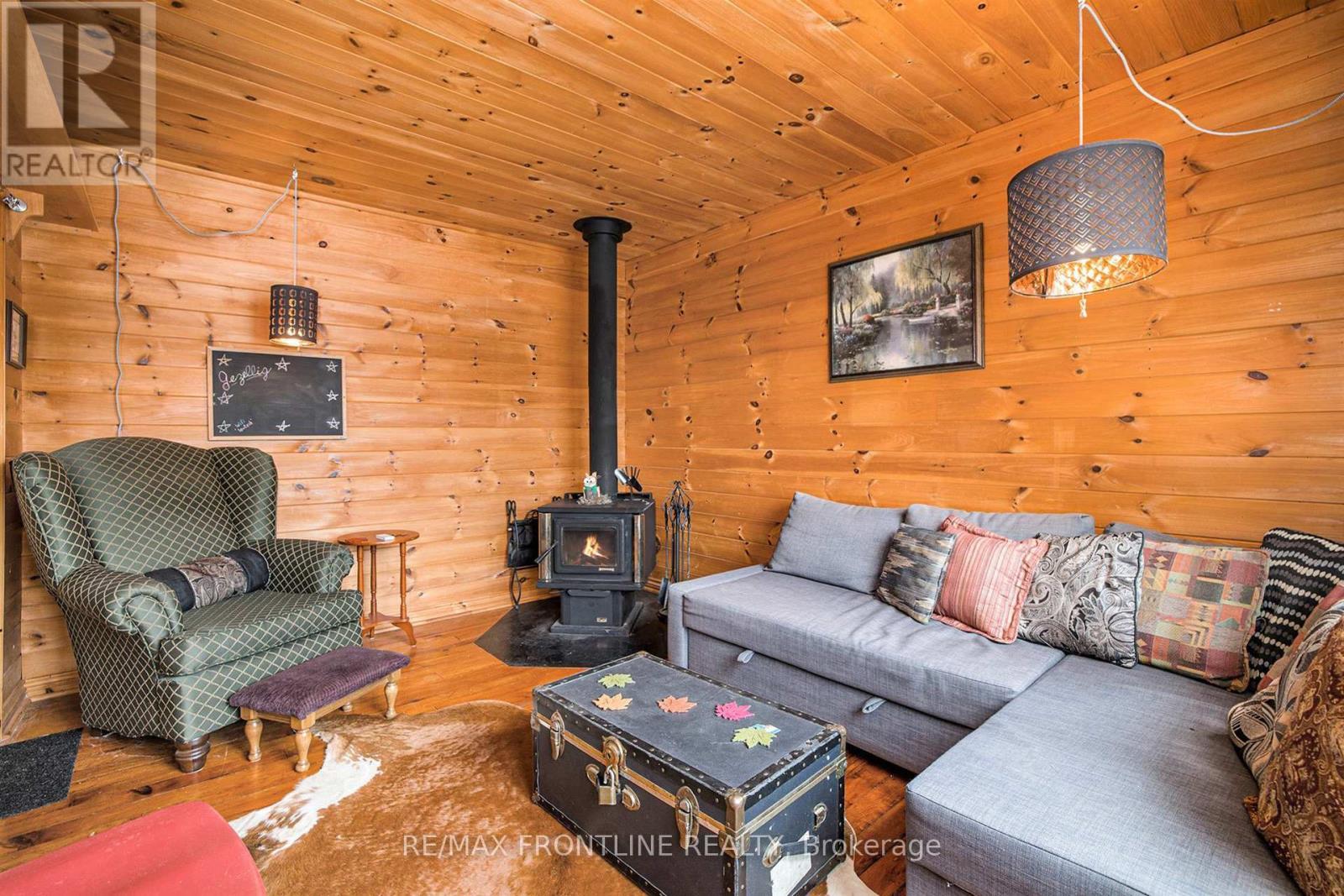 1294 Harding Lane, Frontenac (Frontenac Centre), ON