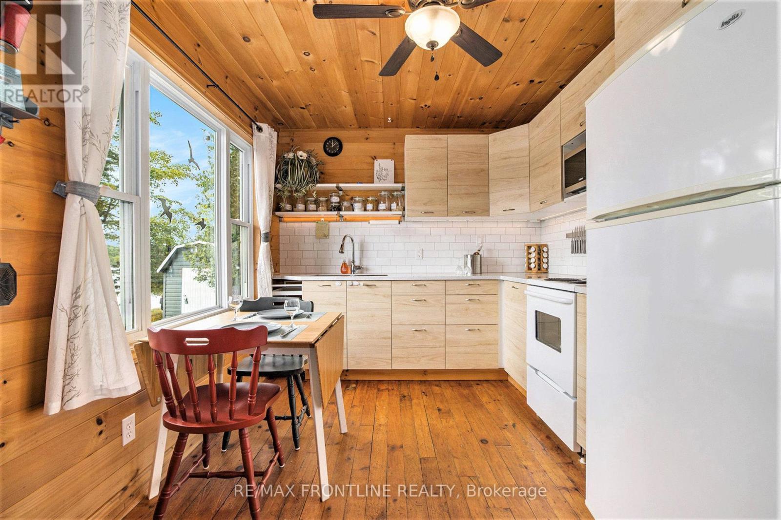 1294 Harding Lane, Frontenac (Frontenac Centre), ON
