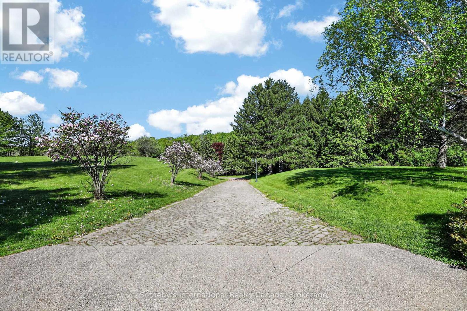 110 Palmer Circle, Caledon (Palgrave), ON