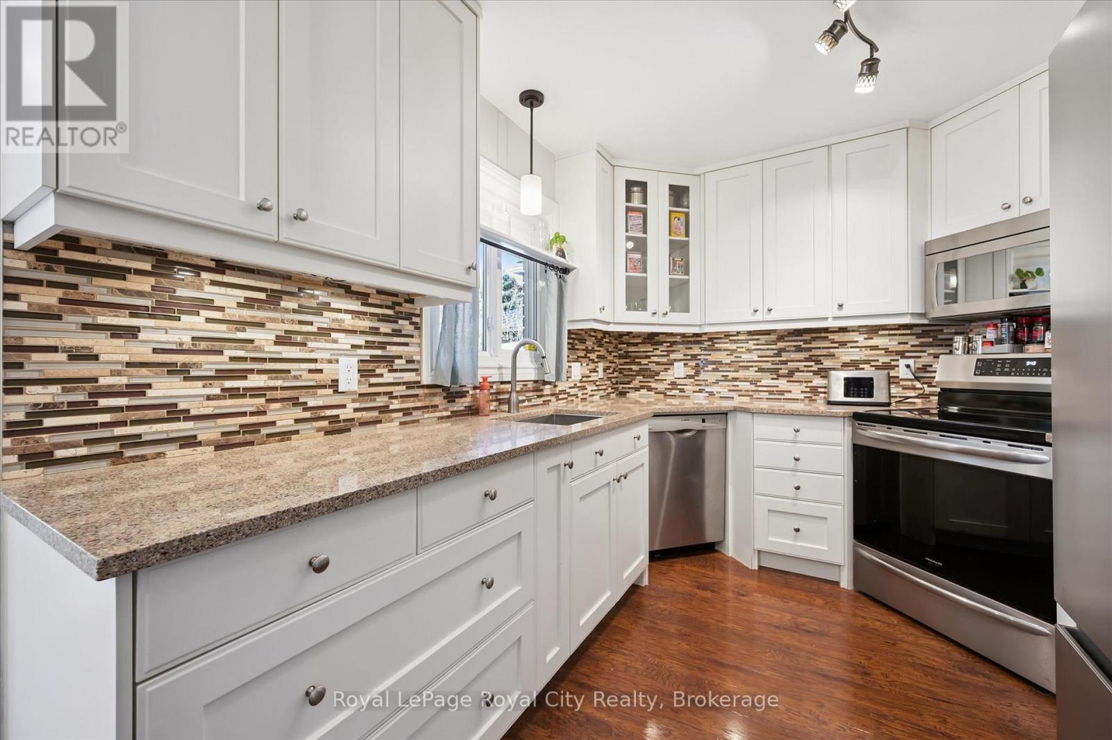 229 Ross Avenue, Kitchener, ON