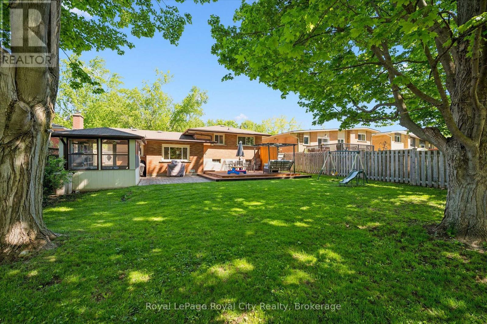 229 Ross Avenue, Kitchener, ON