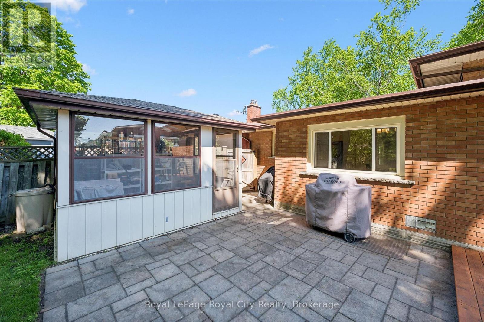 229 Ross Avenue, Kitchener, ON