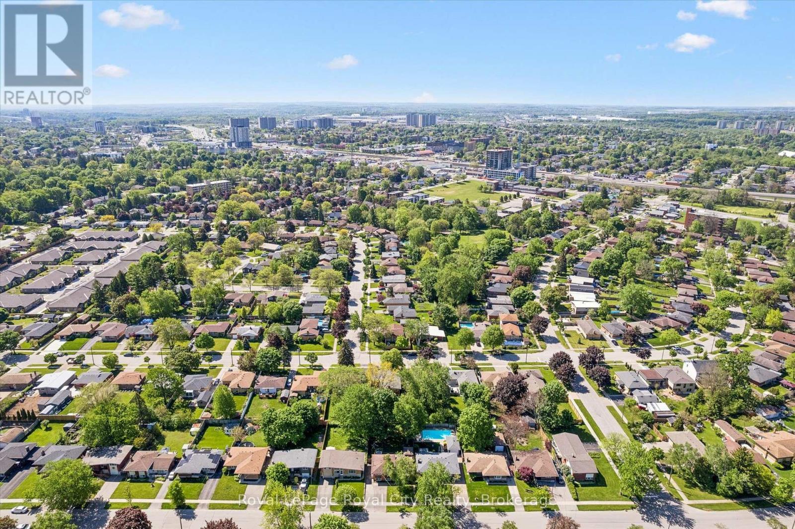 229 Ross Avenue, Kitchener, ON