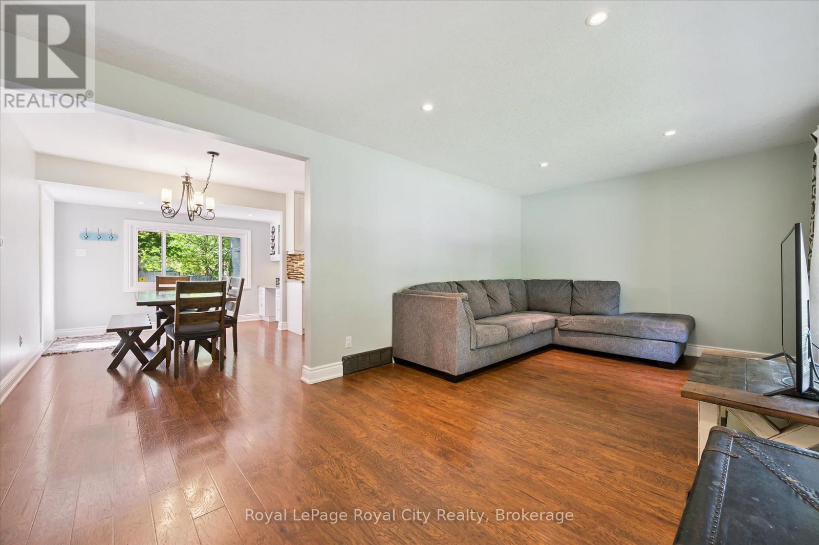 229 Ross Avenue, Kitchener, ON