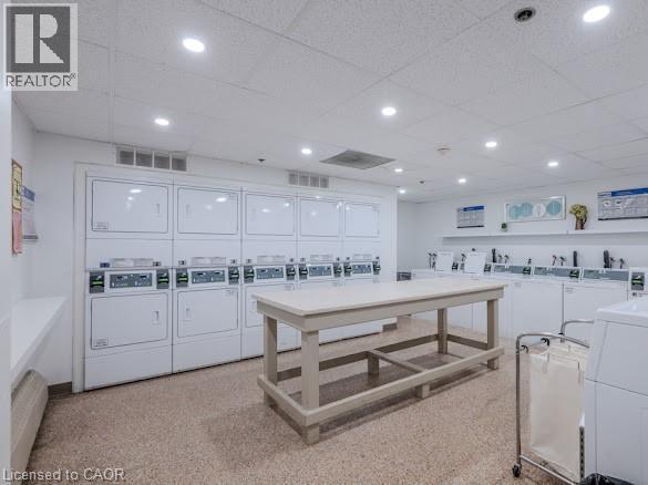 15 Nicklaus Drive Unit# 512, Hamilton, ON