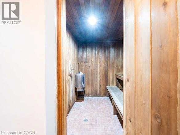 15 Nicklaus Drive Unit# 512, Hamilton, ON