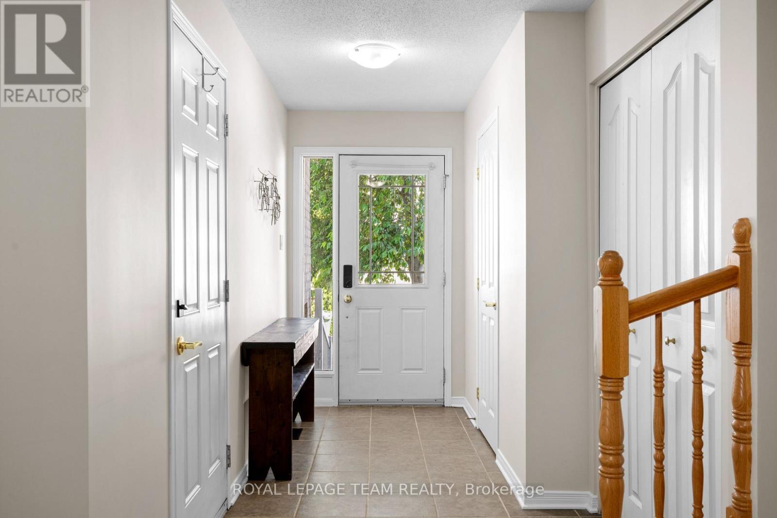 Front Door - 174 Fordham Private, Ottawa, ON