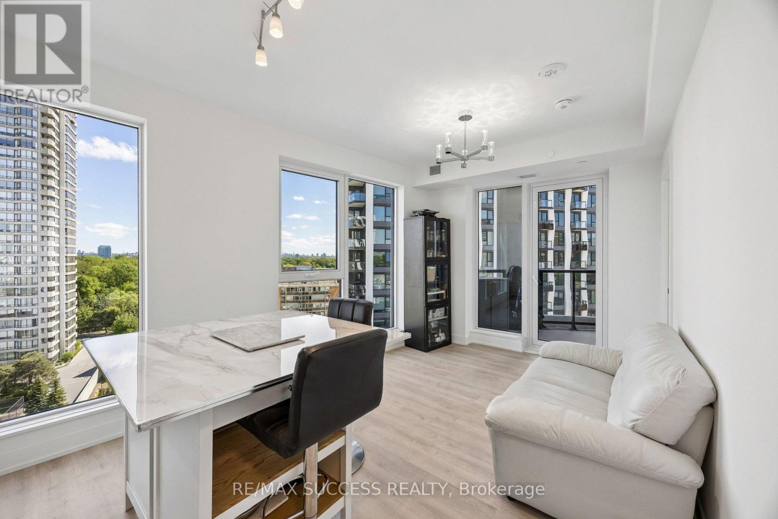 904 - 25 Cordova Avenue, Toronto, ON