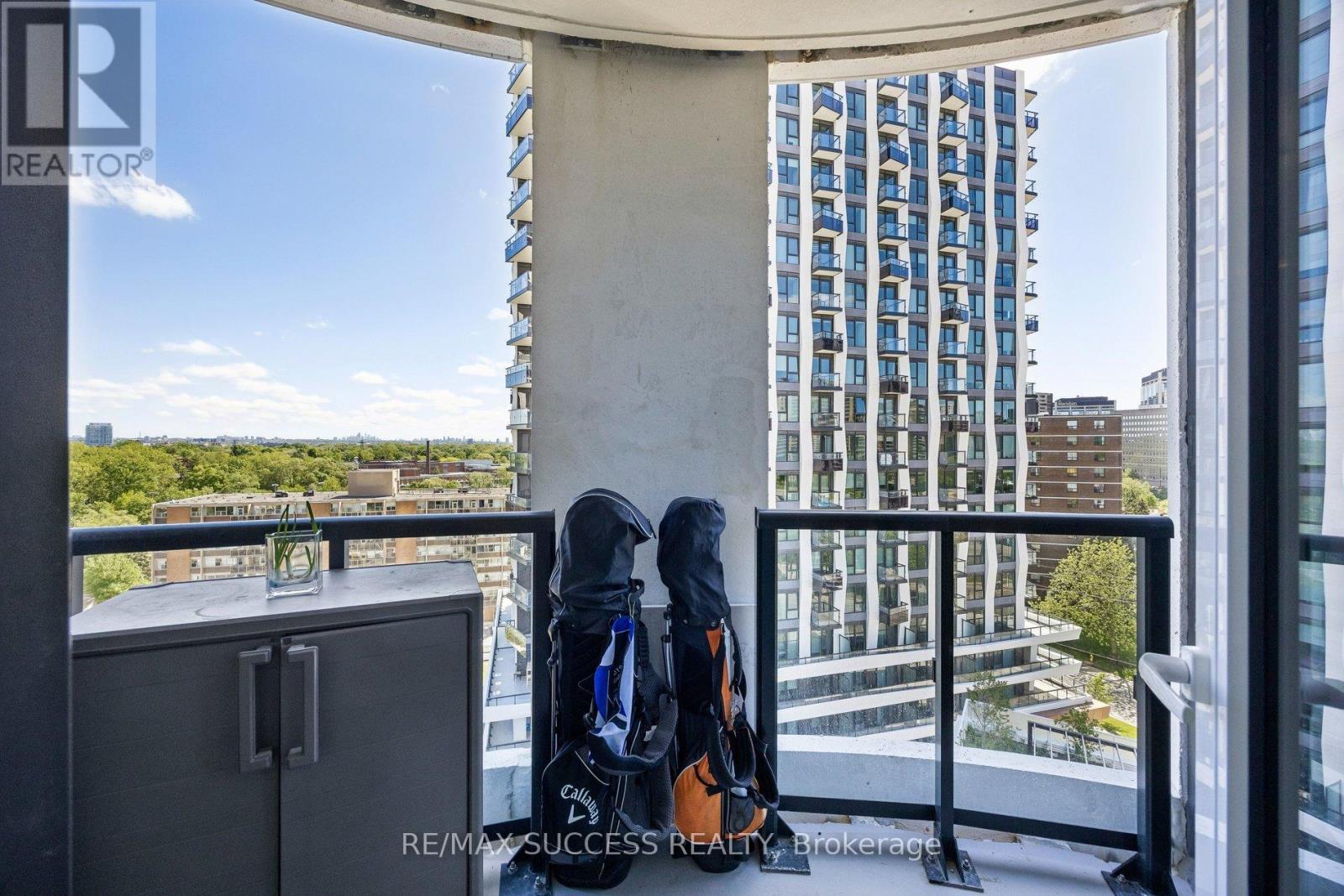 904 - 25 Cordova Avenue, Toronto, ON