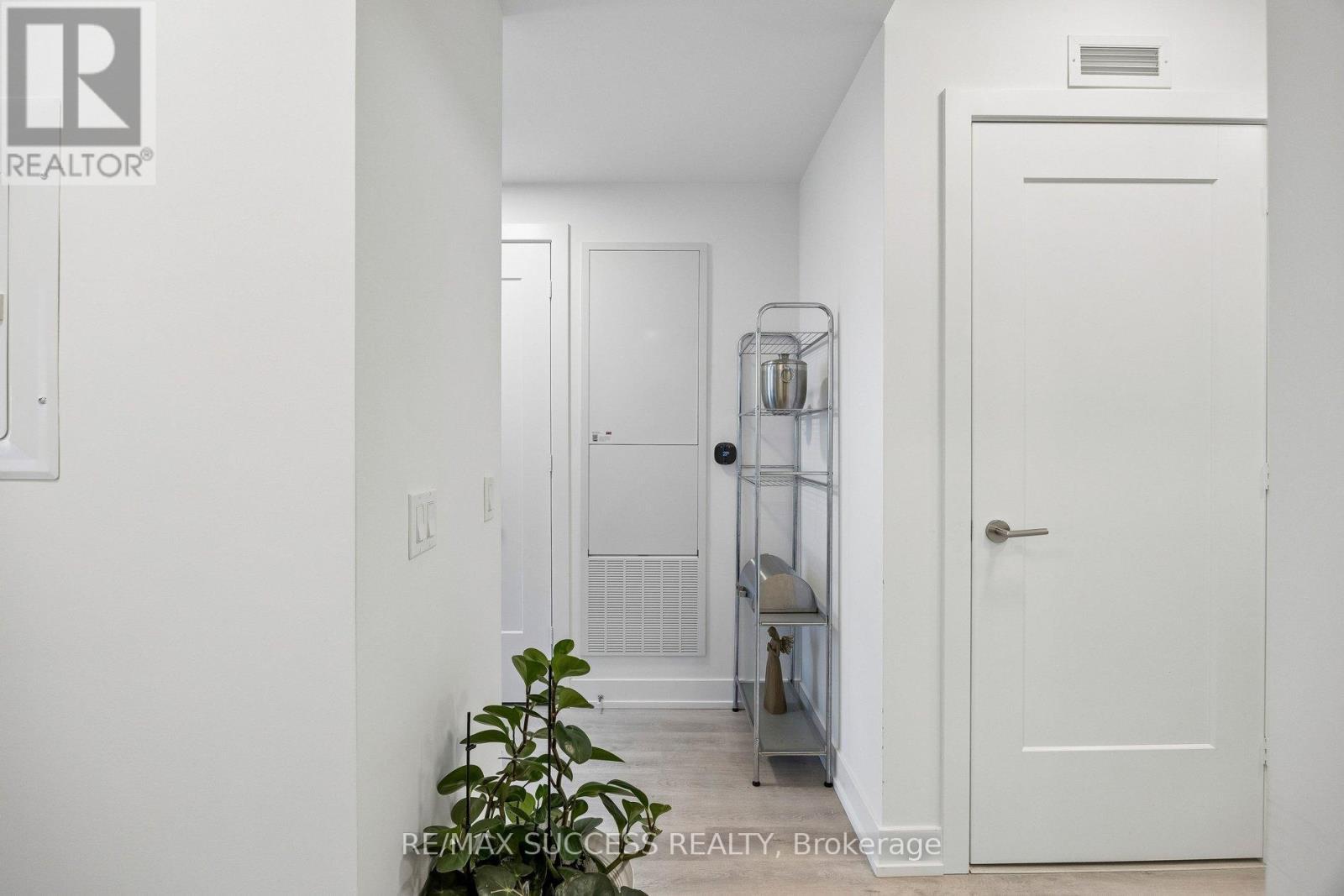 904 - 25 Cordova Avenue, Toronto, ON