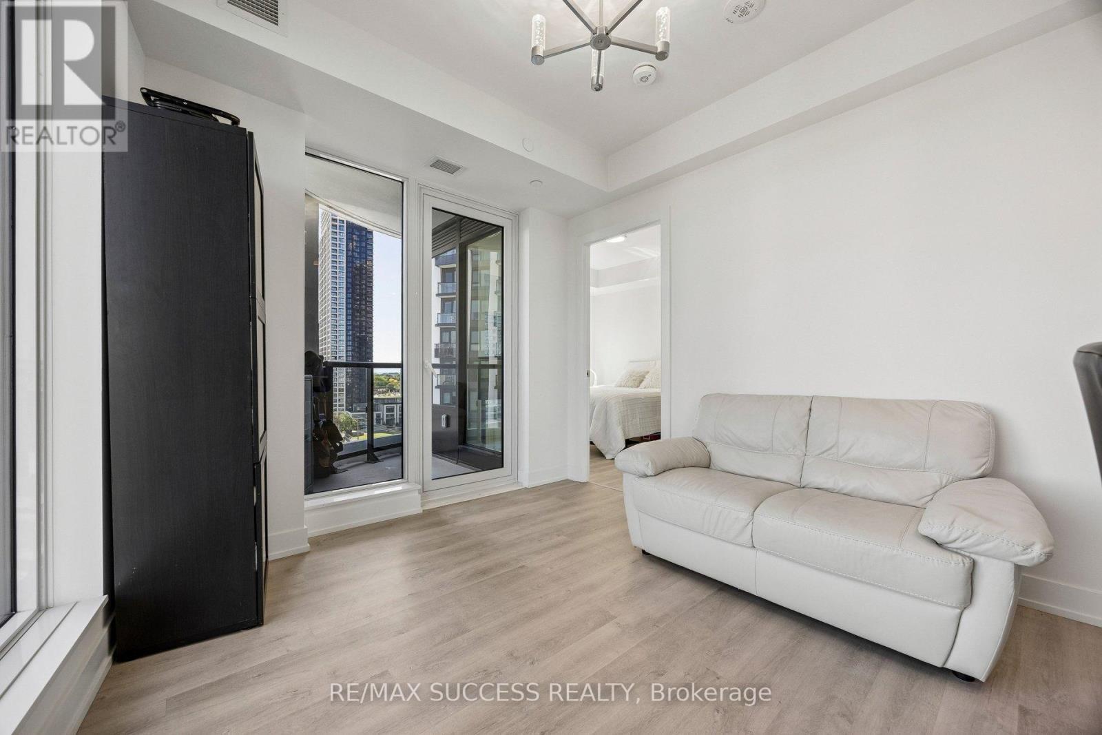 904 - 25 Cordova Avenue, Toronto, ON