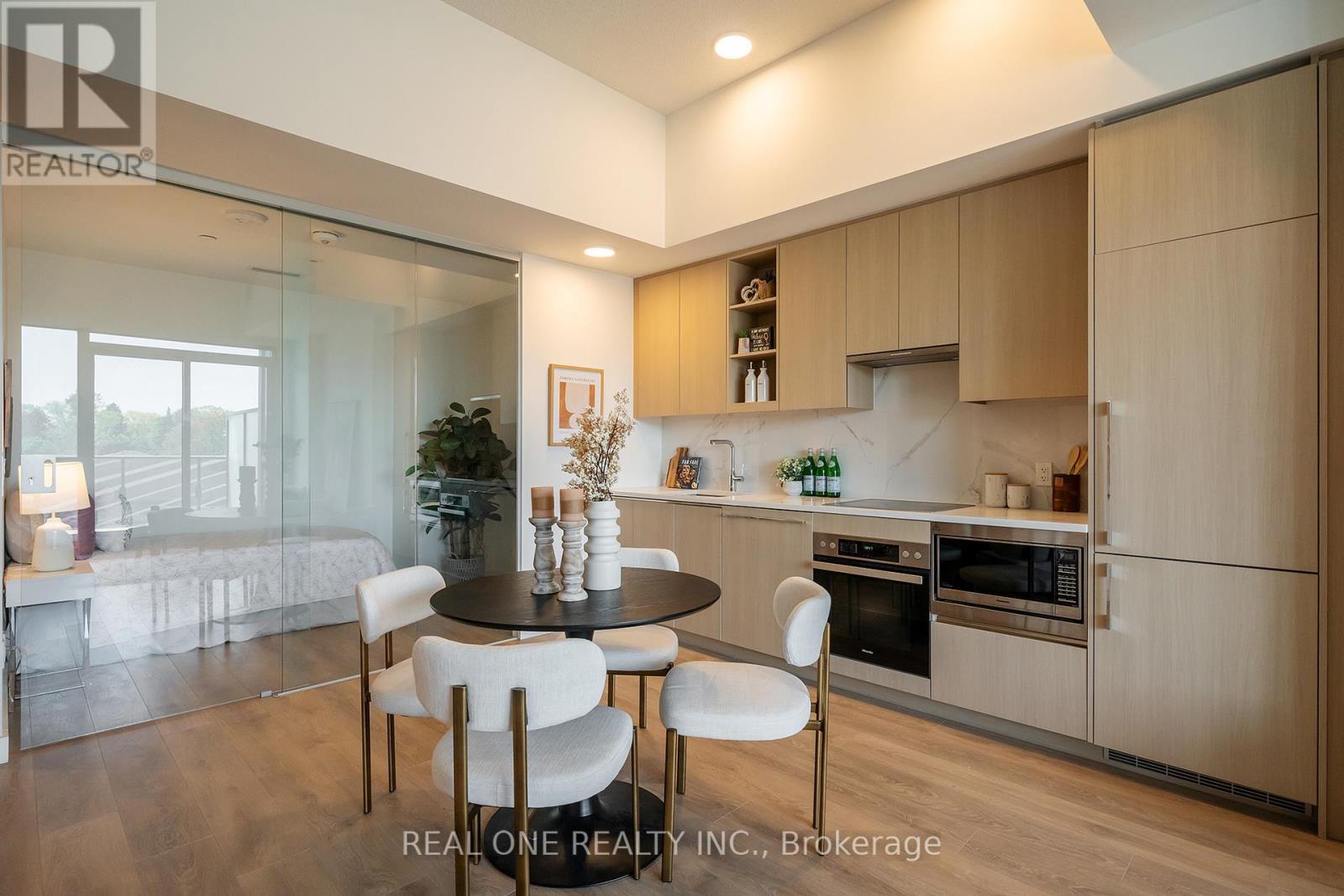 503 - 25 Mcmahon Drive, Toronto, ON