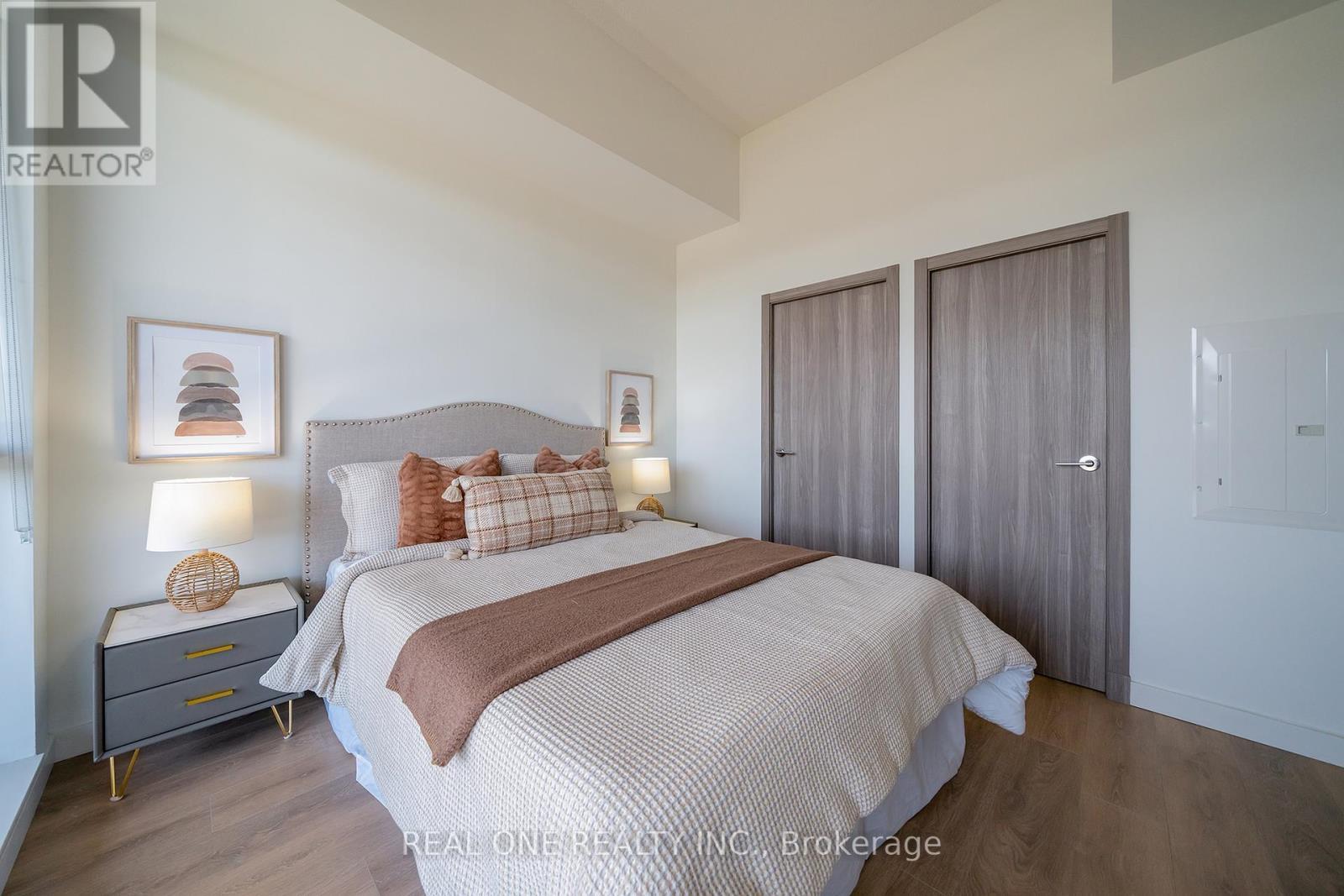 503 - 25 Mcmahon Drive, Toronto, ON