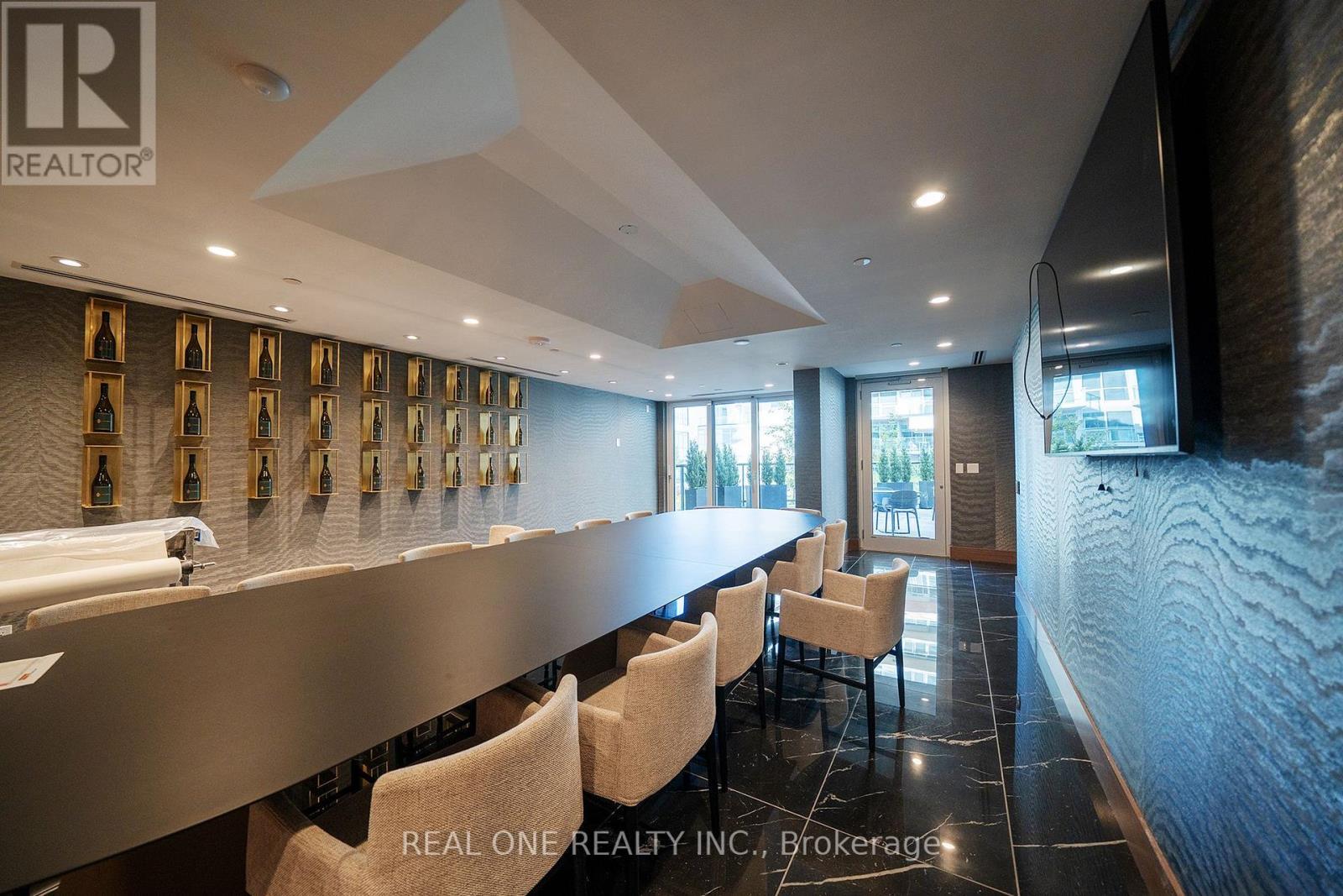 503 - 25 Mcmahon Drive, Toronto, ON