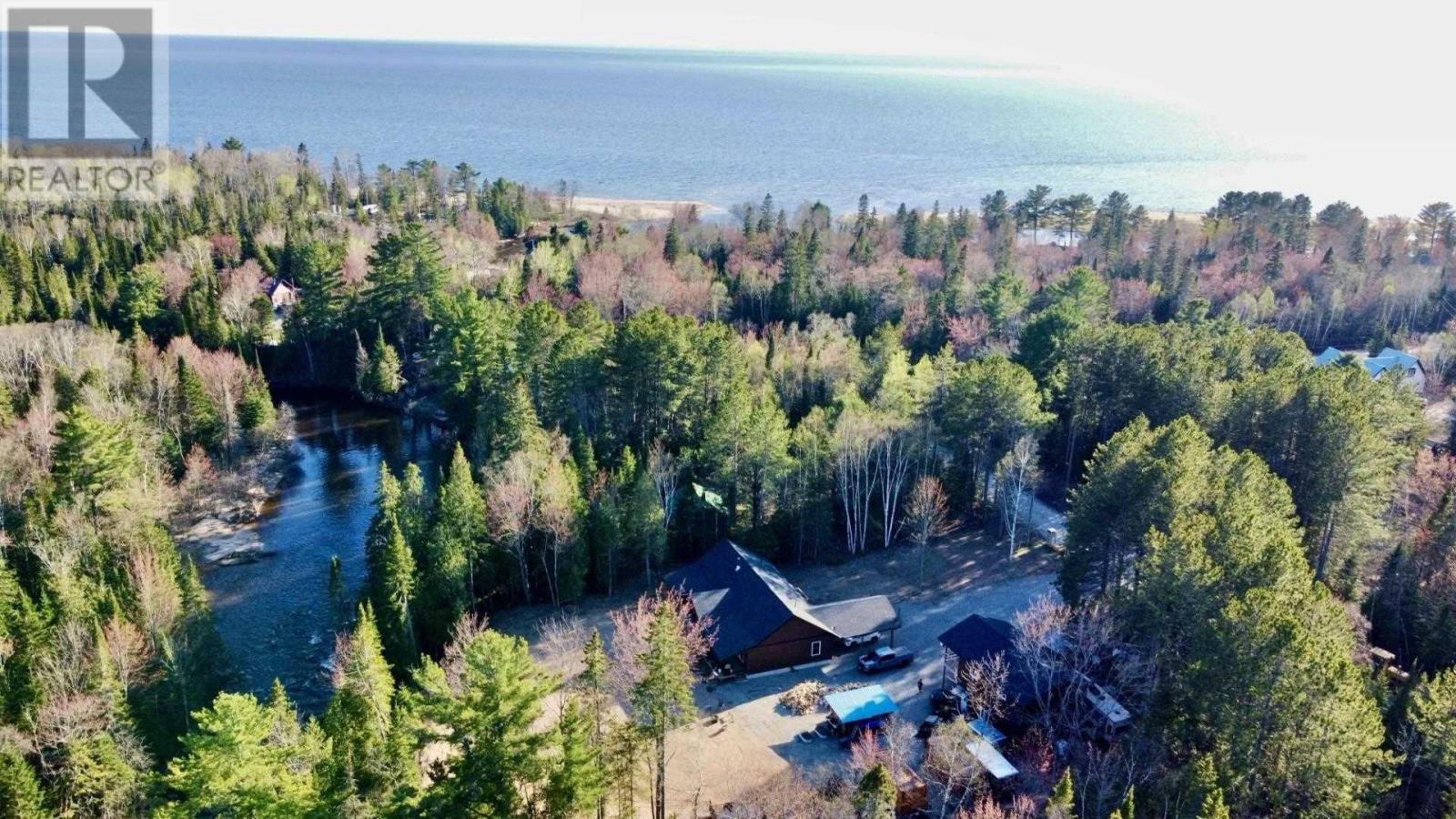 19 Northwoods Dr, Pancake, ON
