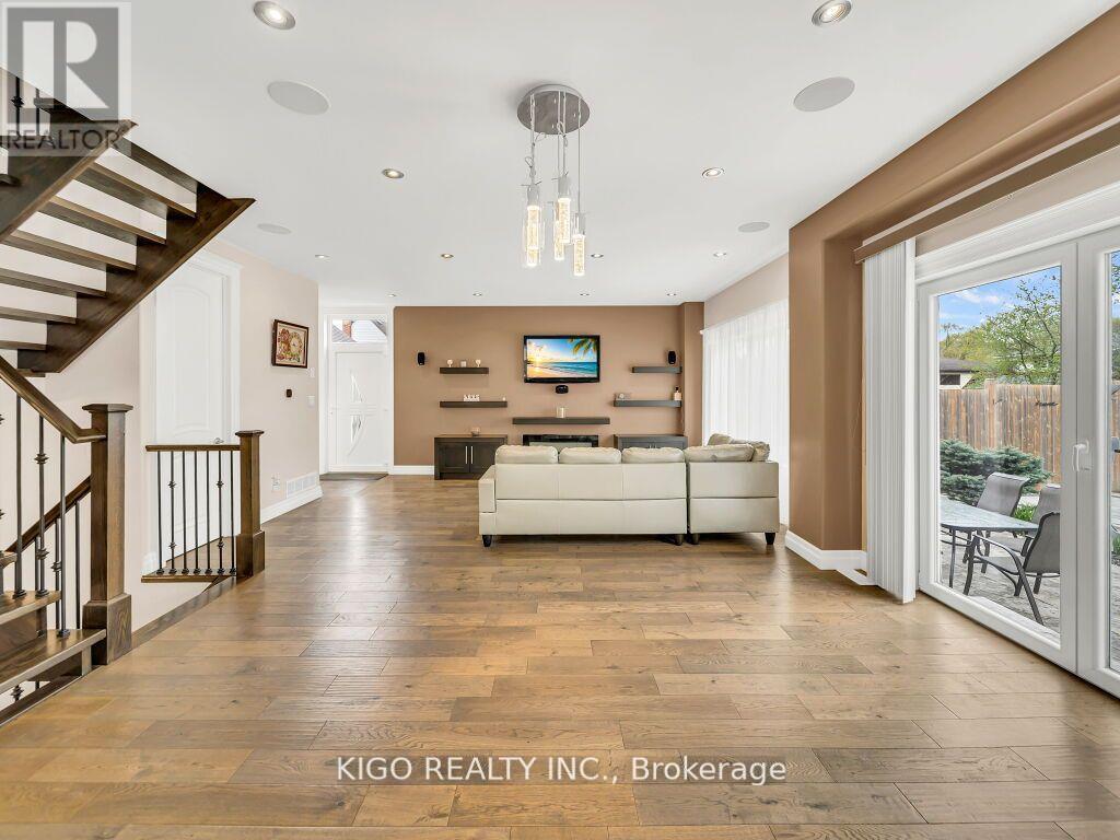 236 Neilson Avenue, Waterloo, ON