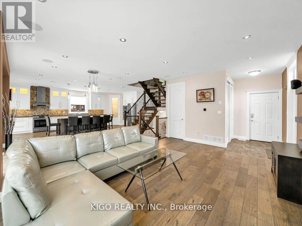 236 Neilson Avenue, Waterloo, ON