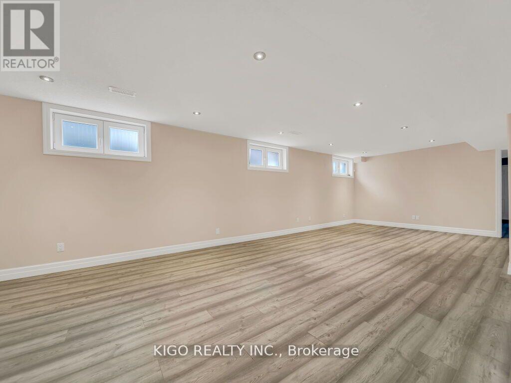 236 Neilson Avenue, Waterloo, ON